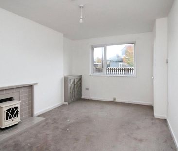 3 bedroom end of terrace house to rent - Photo 1