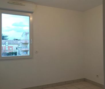 Location Appartement 3 pièces 70m² VALENCE 26000 - Photo 4