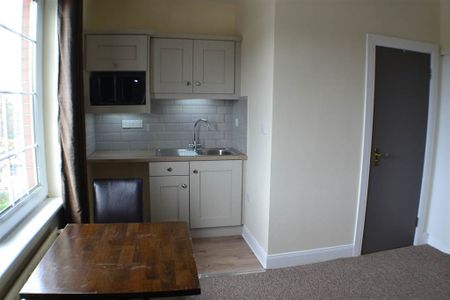 254 Ravenhill Avenue, Studio4, Belfast , BT6 8GJ - Photo 2