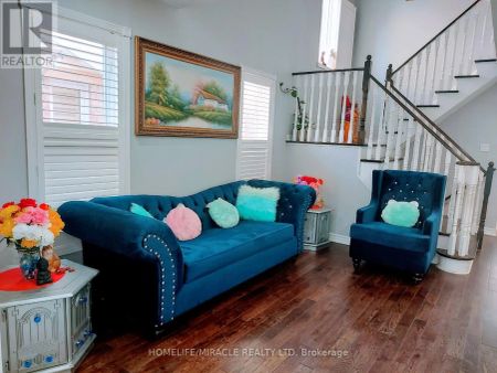 15 BRAMFIELD STREET - Photo 4