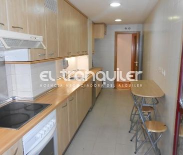 Piso de alquiler en Avenida Primero de Mayo, Casco Histórico - Photo 1