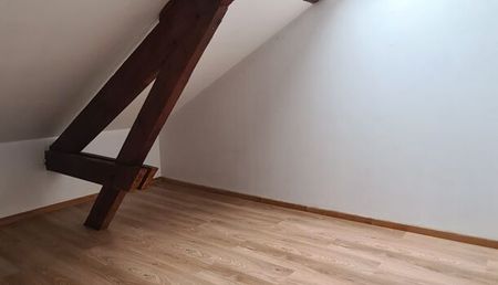 Appartement 3 pièces 35m2 REIMS 596 euros - Photo 4