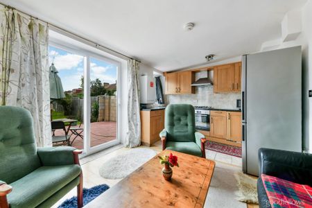 4 bedroom house to rent - Photo 2