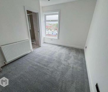 Bury New Road, Heywood, Greater Manchester, OL10 - Photo 3