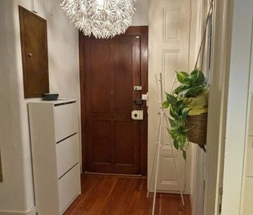 80m2 apartment in Carouge - Photo 6