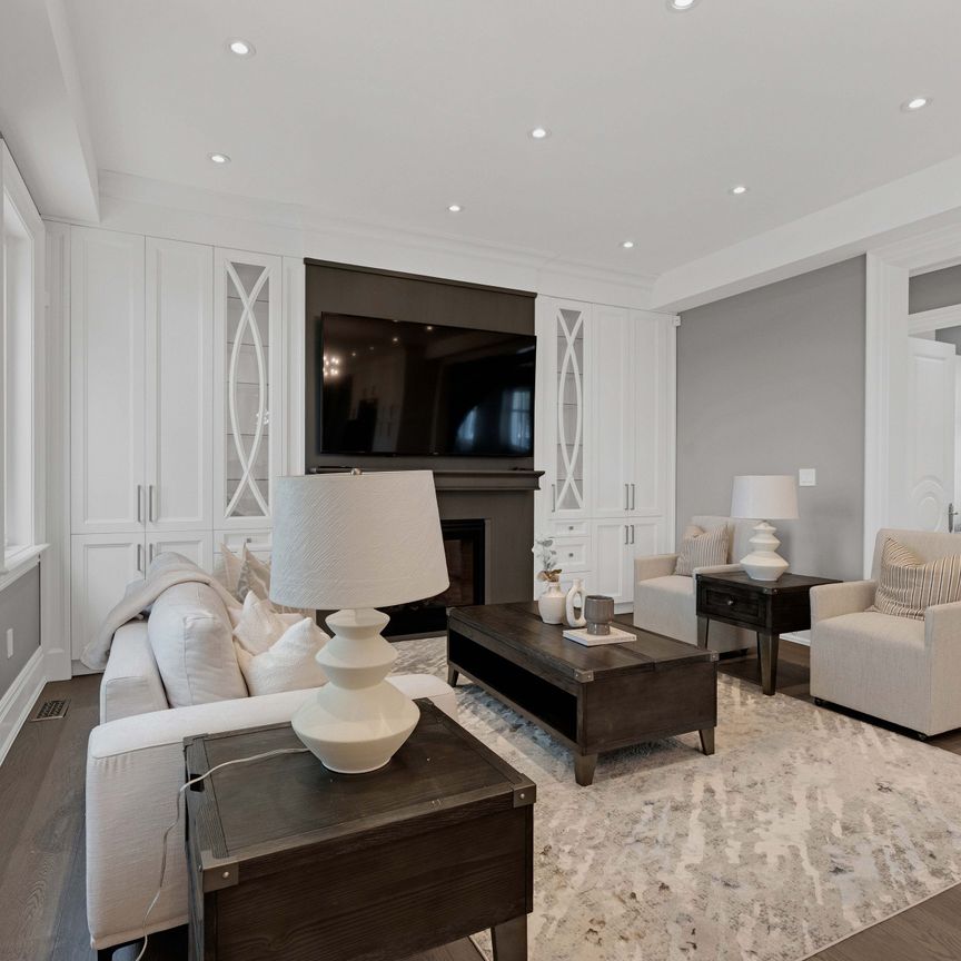 For Lease - 10690 Islington Avenue, Vaughan, Ontario - Photo 1