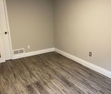 For Lease - 1566 Northmount Avenue Unit# Lower, Mississauga, Ontario - Photo 4