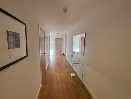 2 bedroom apartment to rent - Photo 3