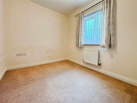 Redhouse Way, Redhouse, Swindon, SN25 - Photo 5