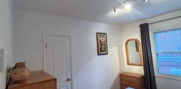 Charmant 4 1/2. 4 électro internet. 0.6 km métro - Photo 2