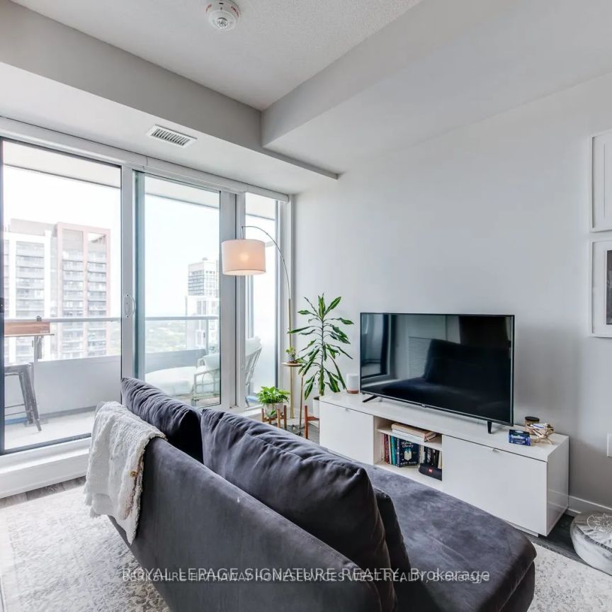 225 Sumach Street #2712 - Photo 1