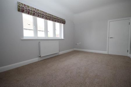 2 bedroom chalet to rent - Photo 5