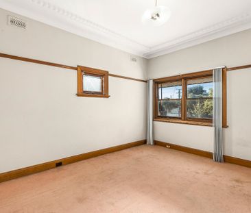 Nestled in the Heart of Brunswick West * 6 Month Lease Only* - Photo 6