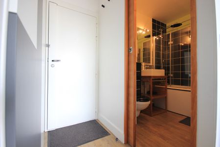 Appartement a louer Pantin - Loyer €884/mois charges comprises ** - Photo 3