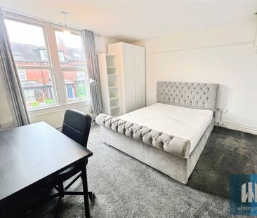 Burchett Grove, Woodhouse, Leeds, LS6 - Photo 6