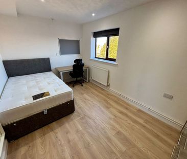 22 Tanni Grey House - New to the Market & brand new for Sept 25Loug... - Photo 3