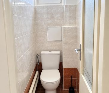 Priestranný 3-izbový byt s loggiou pri Dunaji a výhľadom na hradný ... - Photo 6