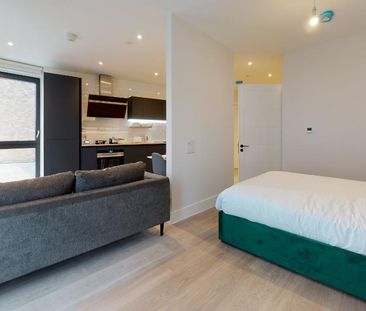 Studio to rent - Photo 3