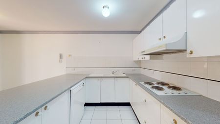 Luxurious Resort-Style Living in Prestigious Perignon Park - Photo 3