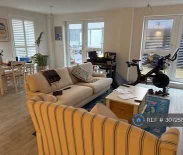 2 bedroom penthouse to rent - Photo 1