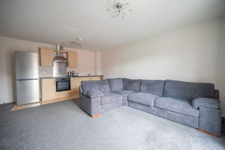 2 bed apartment to rent in Penstock Drive, Stoke-on-Trent - Photo 5