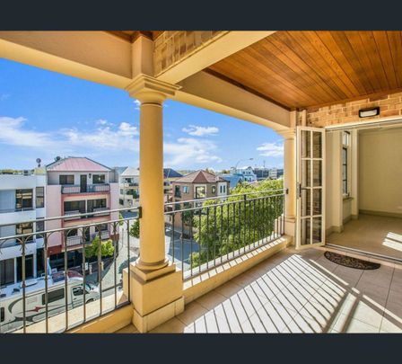 1/139 Fitzroy Road, Rivervale, WA 6103 - Photo 1