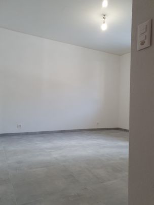 Logement neuf avec tout le confort moderne, au rez - Photo 1