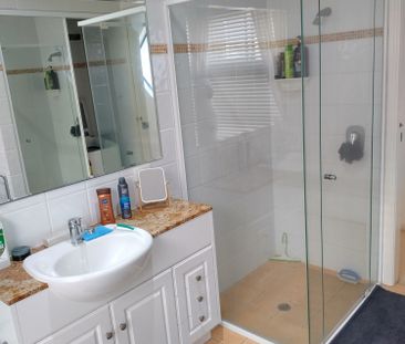 Broadbeach - Photo 5