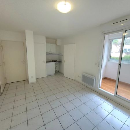 Location Appartement 1 pièce 21m² VENELLES 13770 - Photo 4
