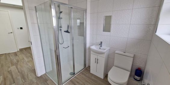 Room in a Shared House, Priory Way, HA2 - Photo 3