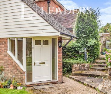 1 bedroom flat to rent - Photo 6