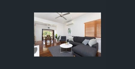 Modern Family Home in Logan Reserve WITH PRICE INCREASE - Photo 3