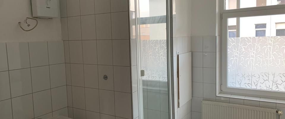 Charmante 2-Zimmer-Altbauwohnung mit Balkon - Photo 1