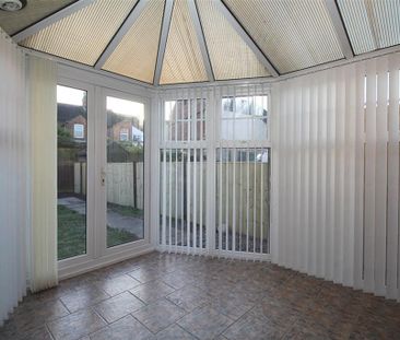 2 bedroom semi-detached house to rent - Photo 2