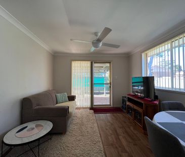 Neat & Tidy 3 Bedroom Home in Quiet Location - Photo 4