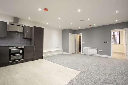 Crockhamwell Road, Woodley, Reading, RG5 - Photo 3