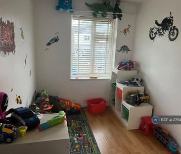 4 bedroom terraced house to rent - Photo 2