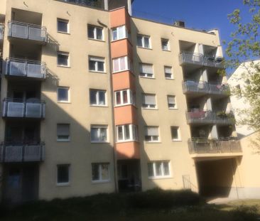 NUR mit 88e-Bescheinigung: Geförderte 2-Zimmerwohnung mit Loggia in... - Foto 1