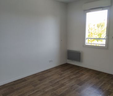 Location Appartement 2 pièces 43m² - Photo 4