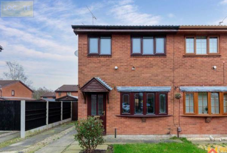 3 bedroom semi-detached house to rent - Photo 2