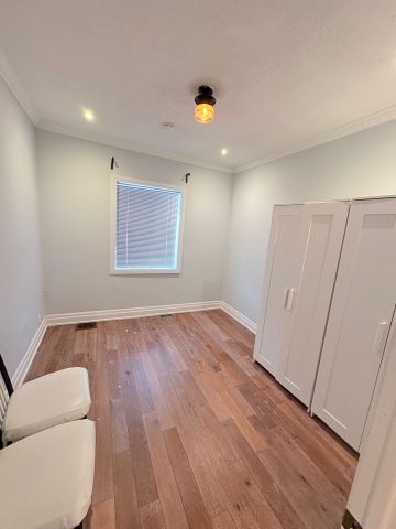 For Lease - 94 Park Road Unit# Main Level, Oshawa, Ontario - Photo 2