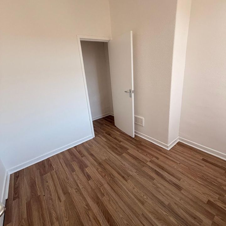 2 Bed Terraced House, Briardale Road, CH44 - Photo 1