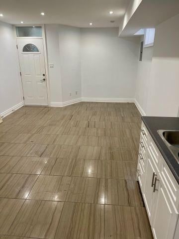 For Lease - 76 Oxford Street Unit# Basement, Toronto, Ontario - Photo 5