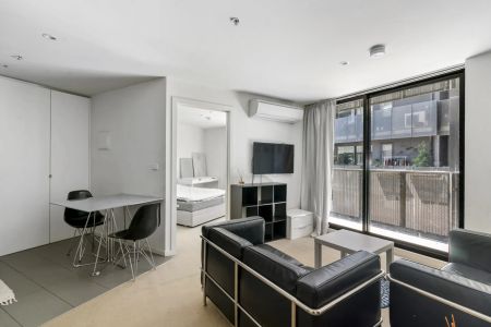 604/243 Franklin Street, Melbourne. - Photo 3