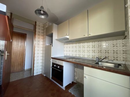 Location Appartement 3 pièces 69m² PERPIGNAN 66000 - Photo 5