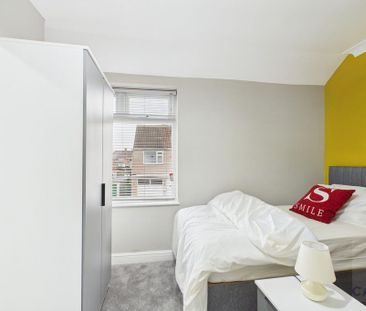 1 bedroom house of multiple occupation to rent - Photo 3