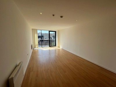 River Heights, Lancefield Quay, Glasgow, G3 8JF - Photo 2