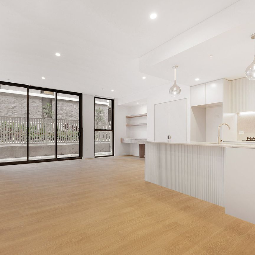 2 bedroom apartment - 25% below market rent - Photo 1