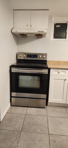 For Lease - 3443 Queenston Drive Unit# Lower, Mississauga, Ontario - Photo 4