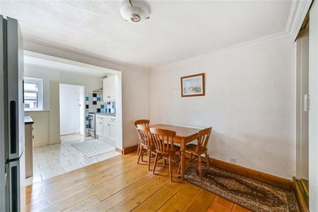 St. Johns Road, Reading, RG1 4EB - Photo 2